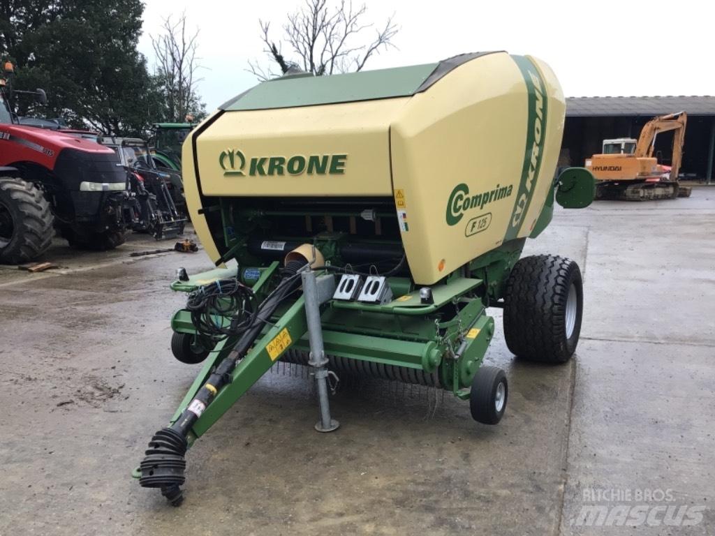 Krone Comprima f125 Lisy na okrúhle balíky