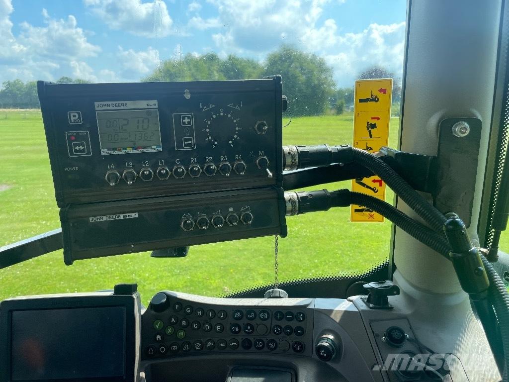 John Deere 732 Ťahané postrekovače