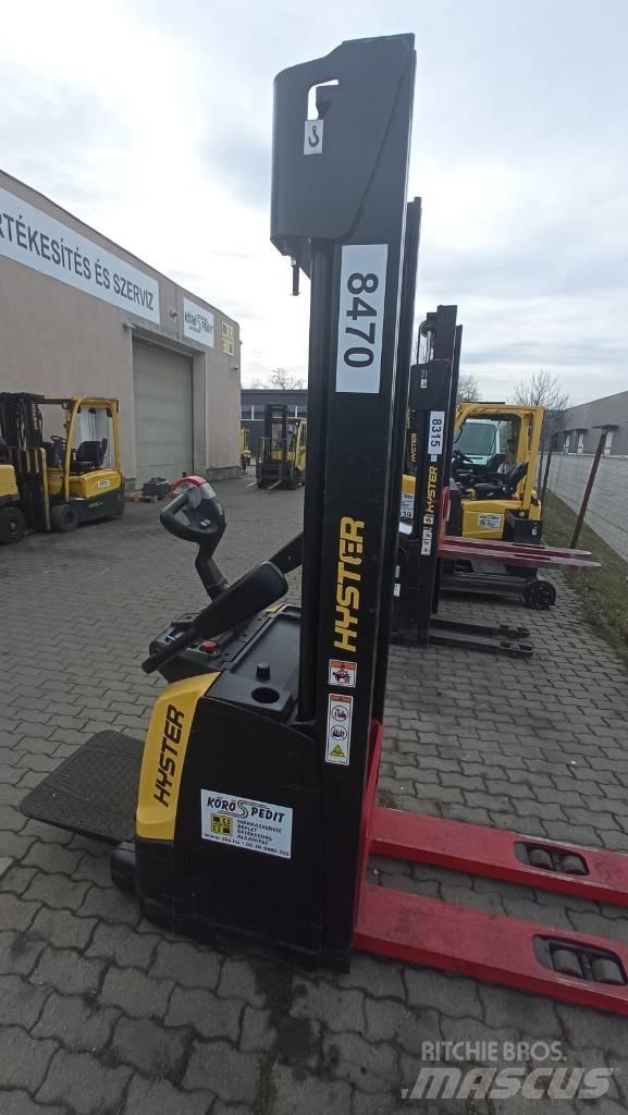 Hyster S1.4S Ručne vedené vysokozdvižné vozíky