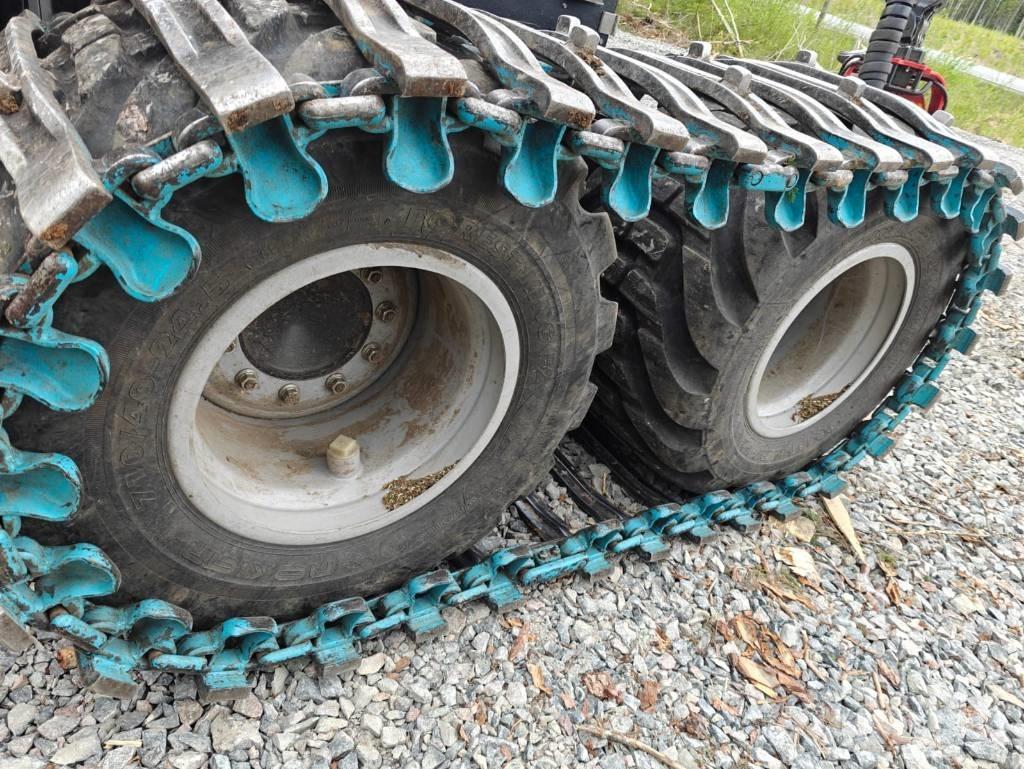 Komatsu 901 XC Harvestory