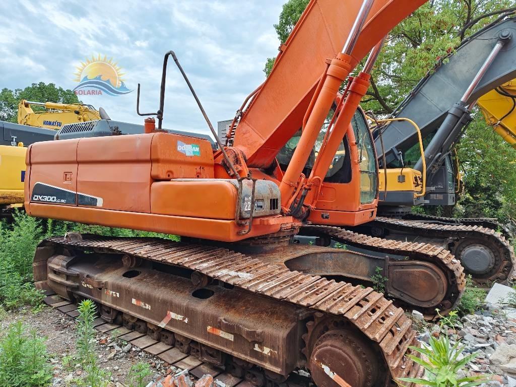 Doosan DX 300 LC Pásové rýpadlá
