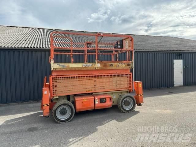 JLG M4069 Nožnicové zdvíhacie plošiny