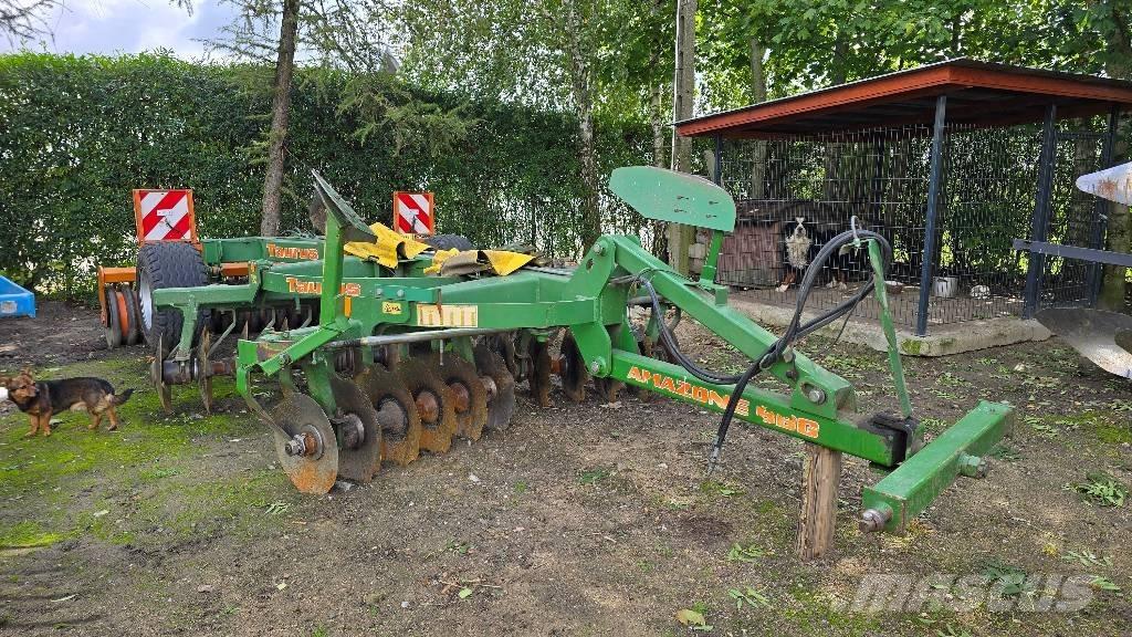 Amazone Taurus 3000 Tanierové brány
