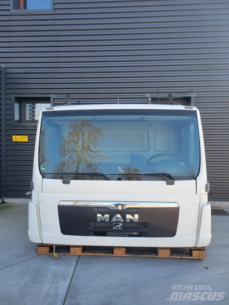 MAN TGM - Day cab Kabíny a interiér