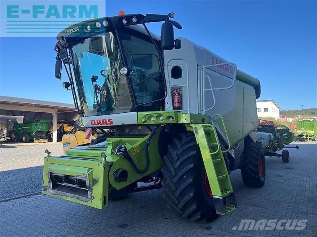 CLAAS lexion 630 Kombinované zberacie stroje