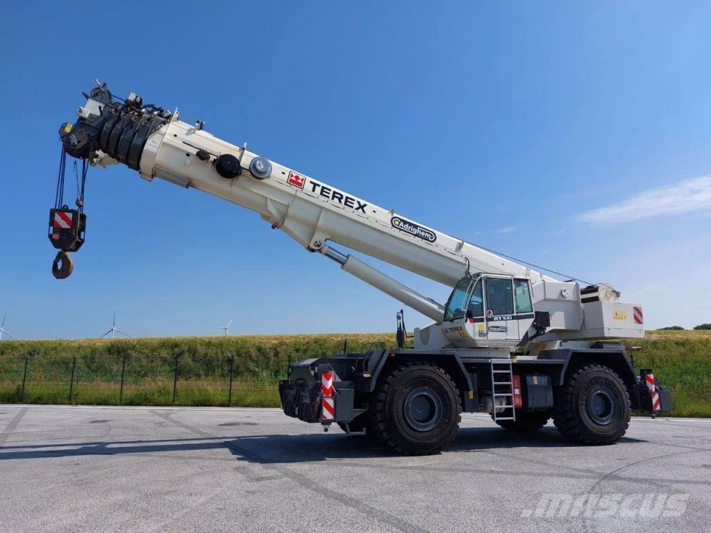Terex RT100 Žeriavy pre ťažký terén