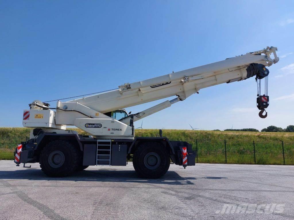 Terex RT100 Žeriavy pre ťažký terén
