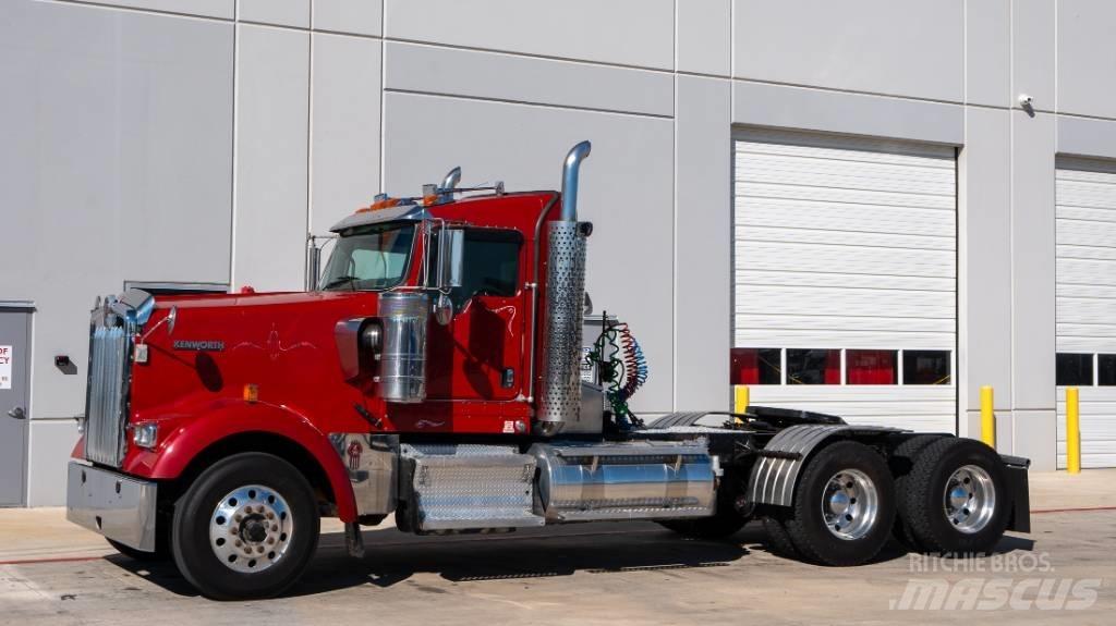 Kenworth W 900 Ťahače