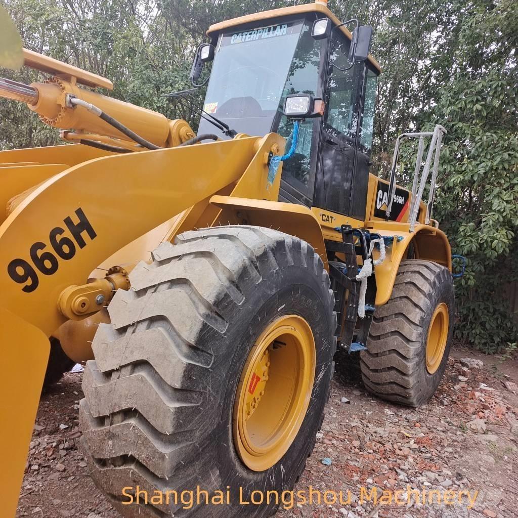 CAT 966H Kolesové nakladače