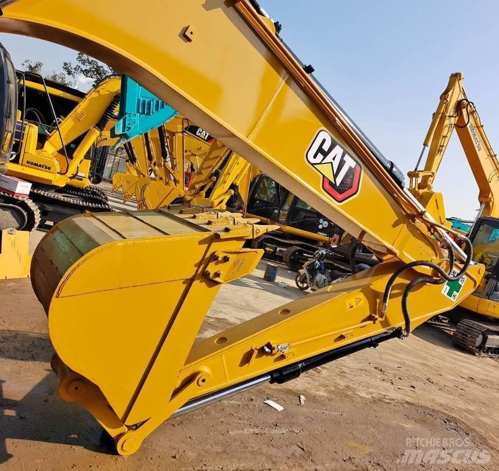 CAT 313D2GC Pásové rýpadlá