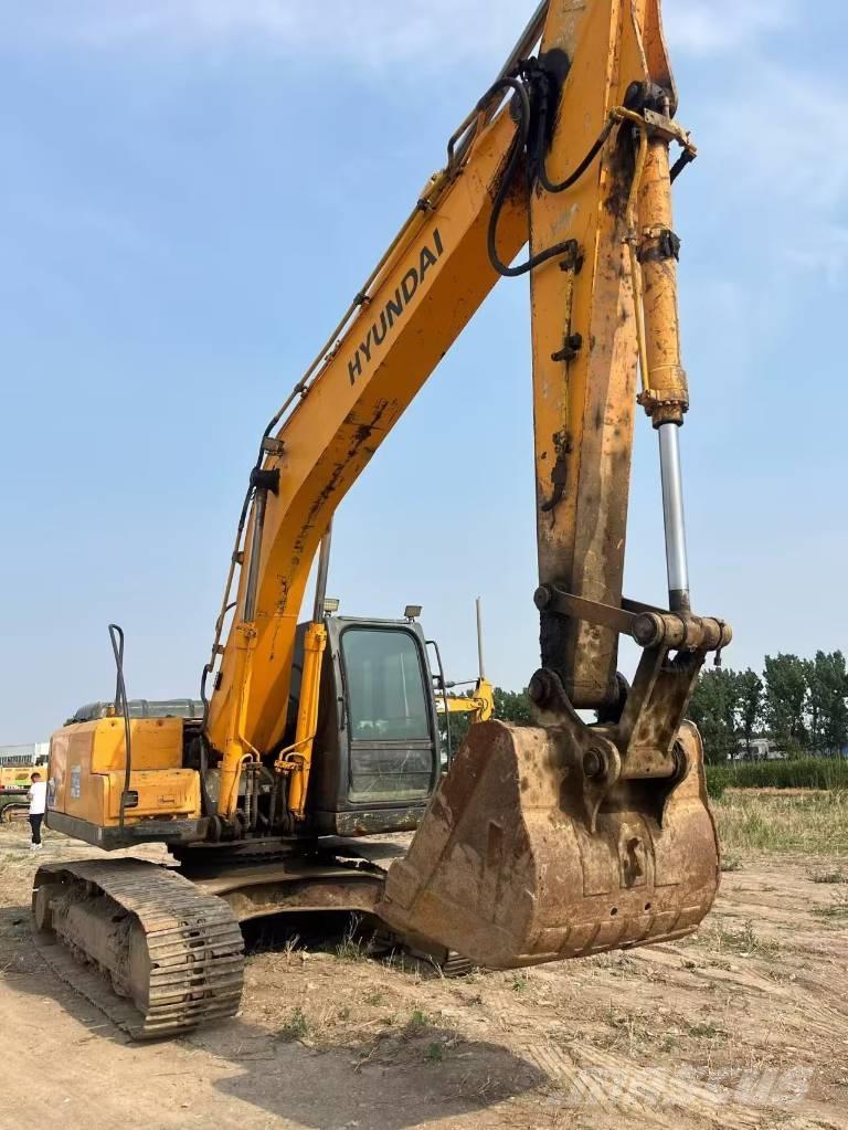 Hyundai Robex 215-7 Pásové rýpadlá