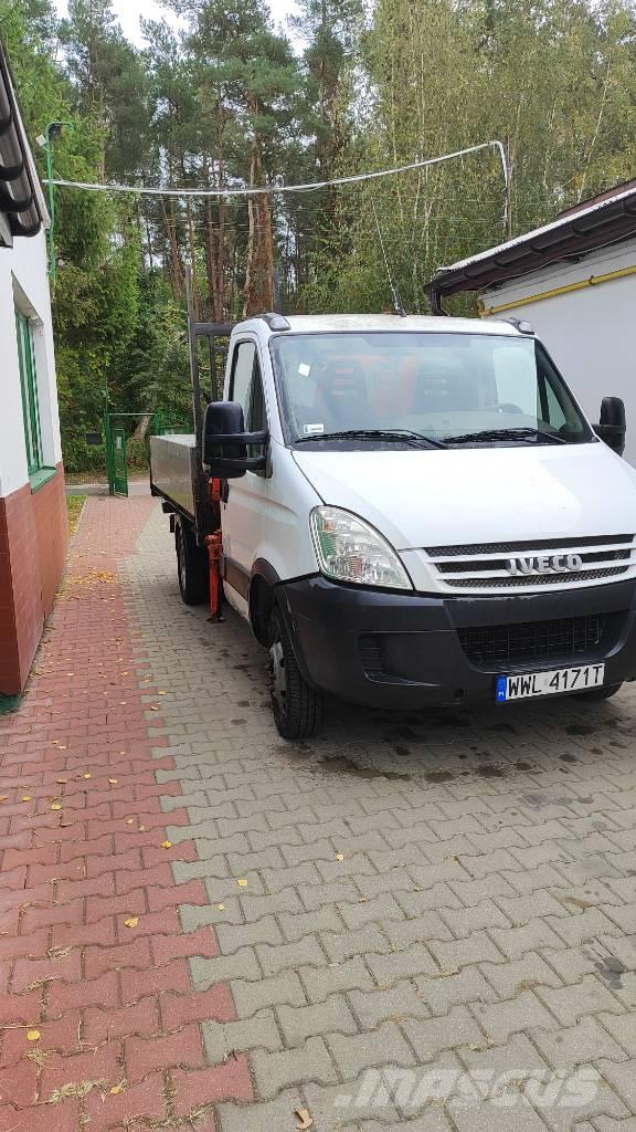 Iveco 35C 11 HPI Sklápacie dodávky
