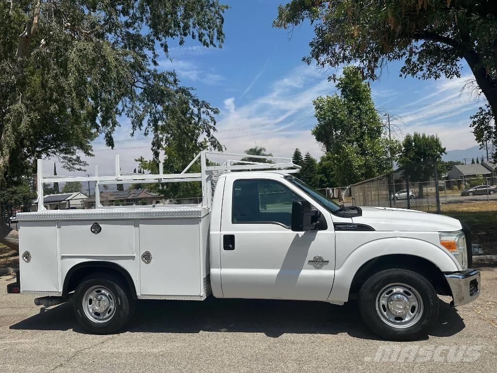 Ford F 250 SD Nakladacia/sklápacia bočnica