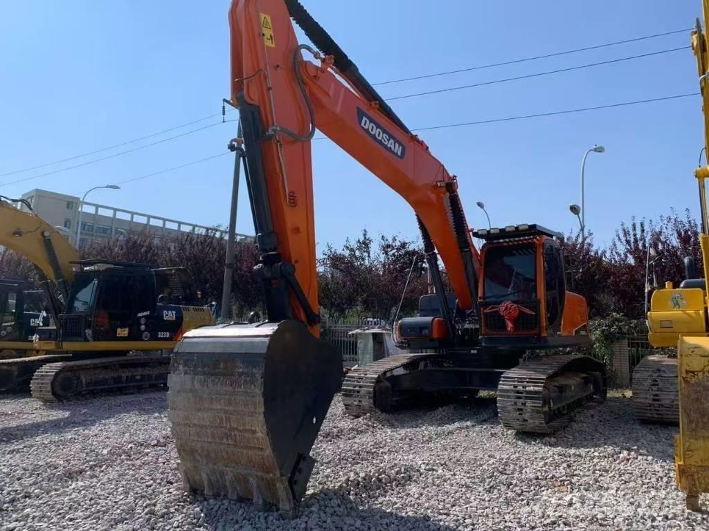 Doosan 300-7 Pásové rýpadlá