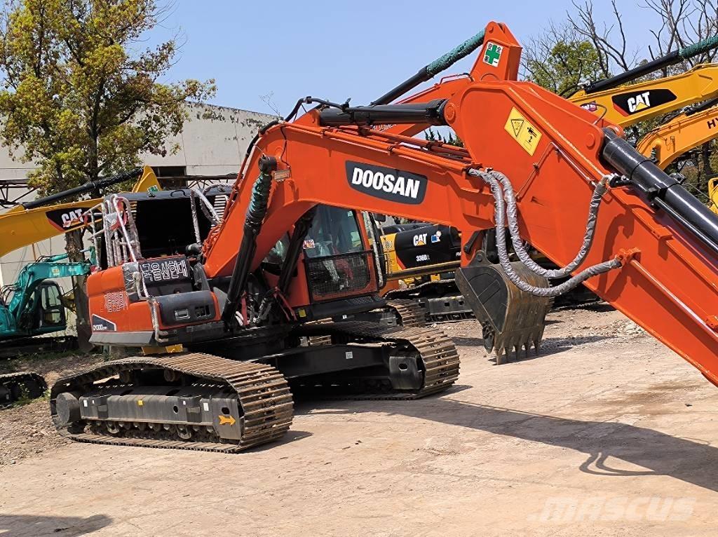Doosan DX 300 Midi rýpadlá 7 t - 12 t
