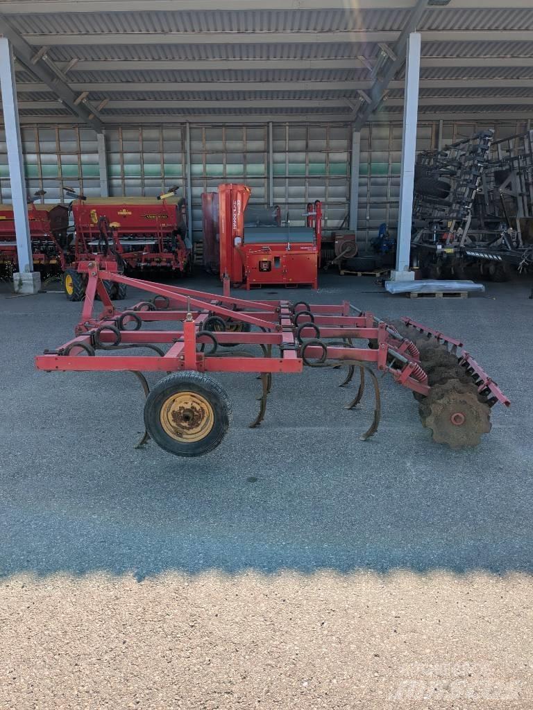 Väderstad SK13 Kultivátory