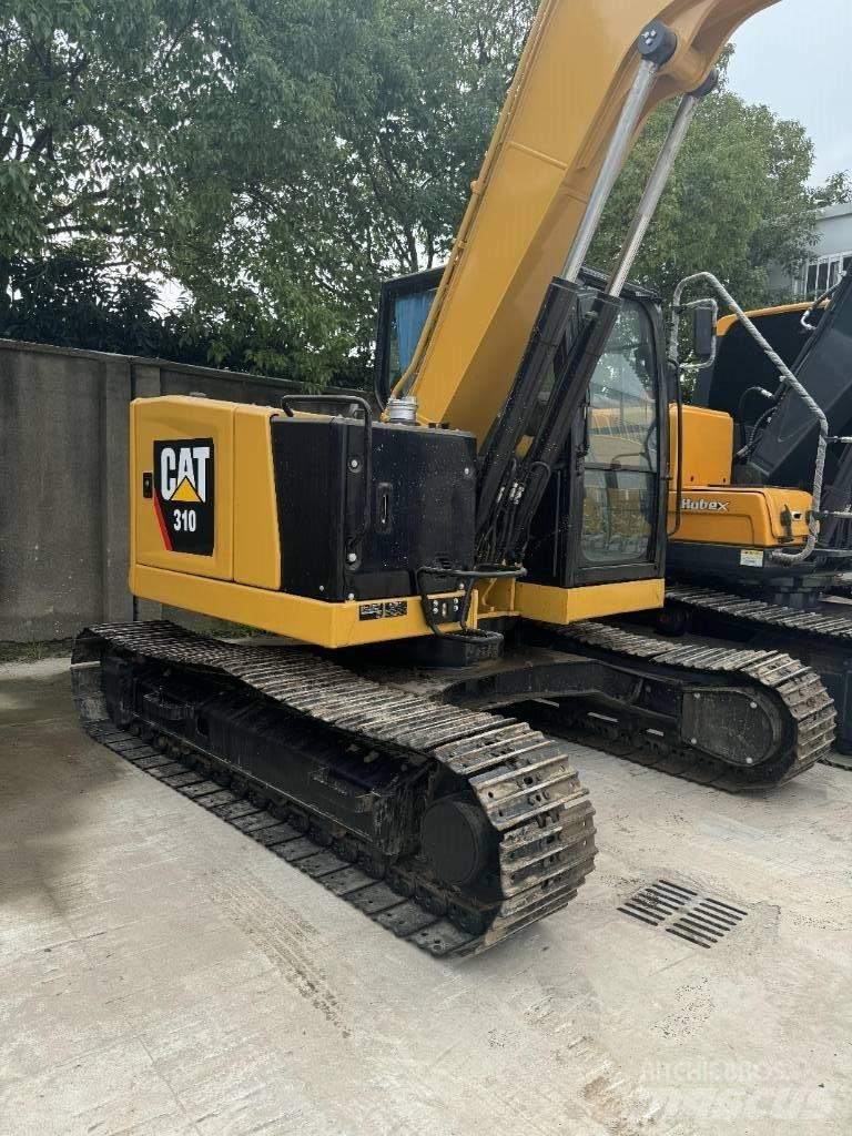 CAT 310 Ťahačové valce