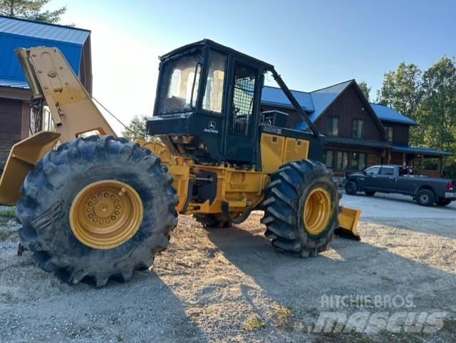 John Deere 540 G III Skiddery