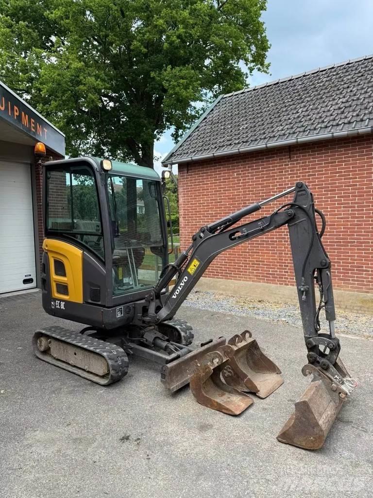 Volvo EC 18 C Mini rýpadlá < 7t