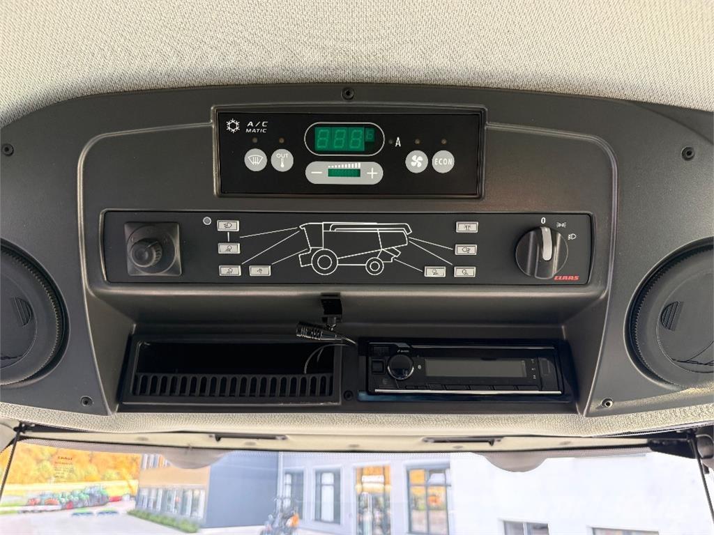 CLAAS LEXION 7500 Kombinované zberacie stroje