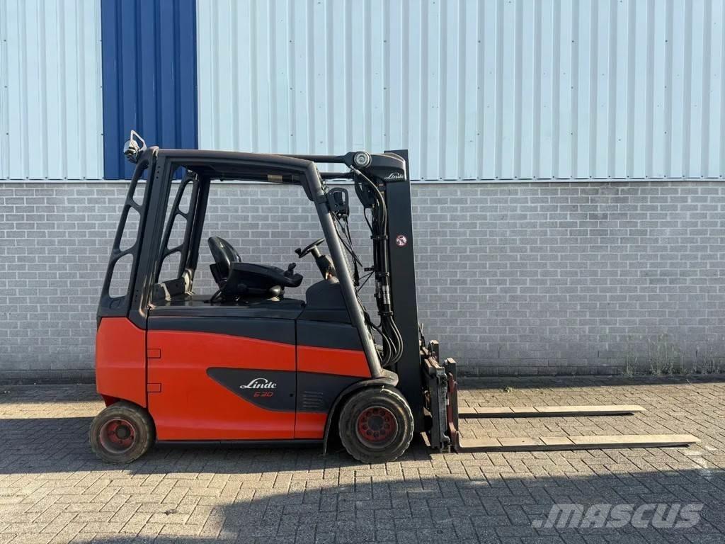 Linde E30HL-01/600 Akumulátorové vozíky