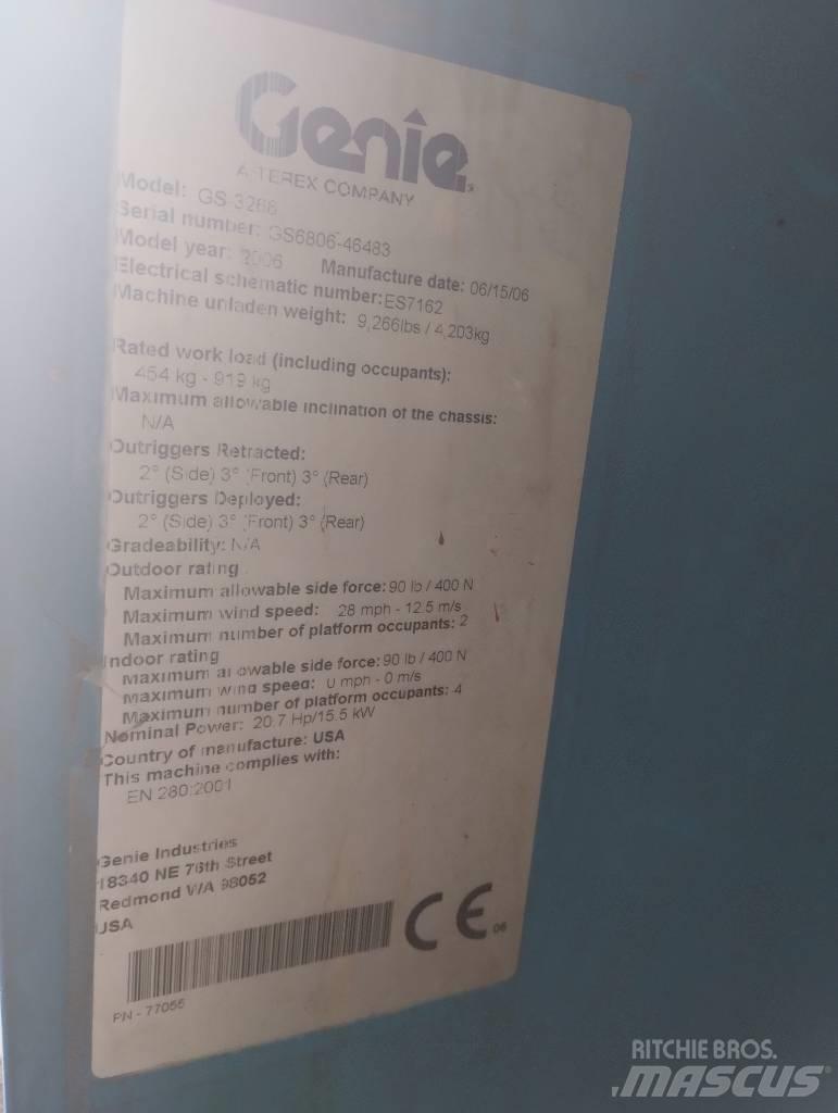 Genie GS 3268 Nožnicové zdvíhacie plošiny