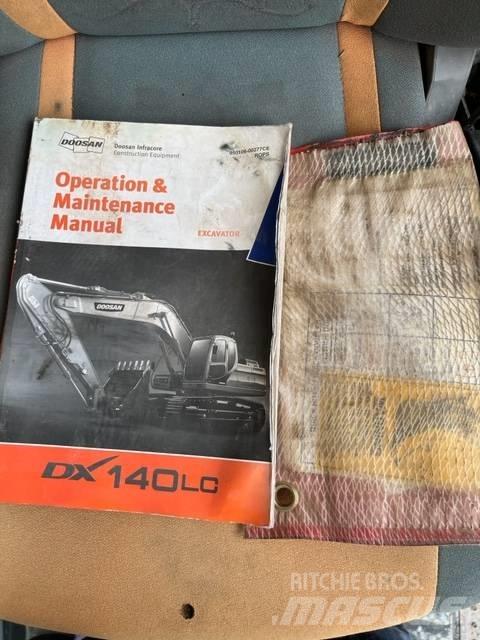 Doosan DX 140 LC Pásové rýpadlá