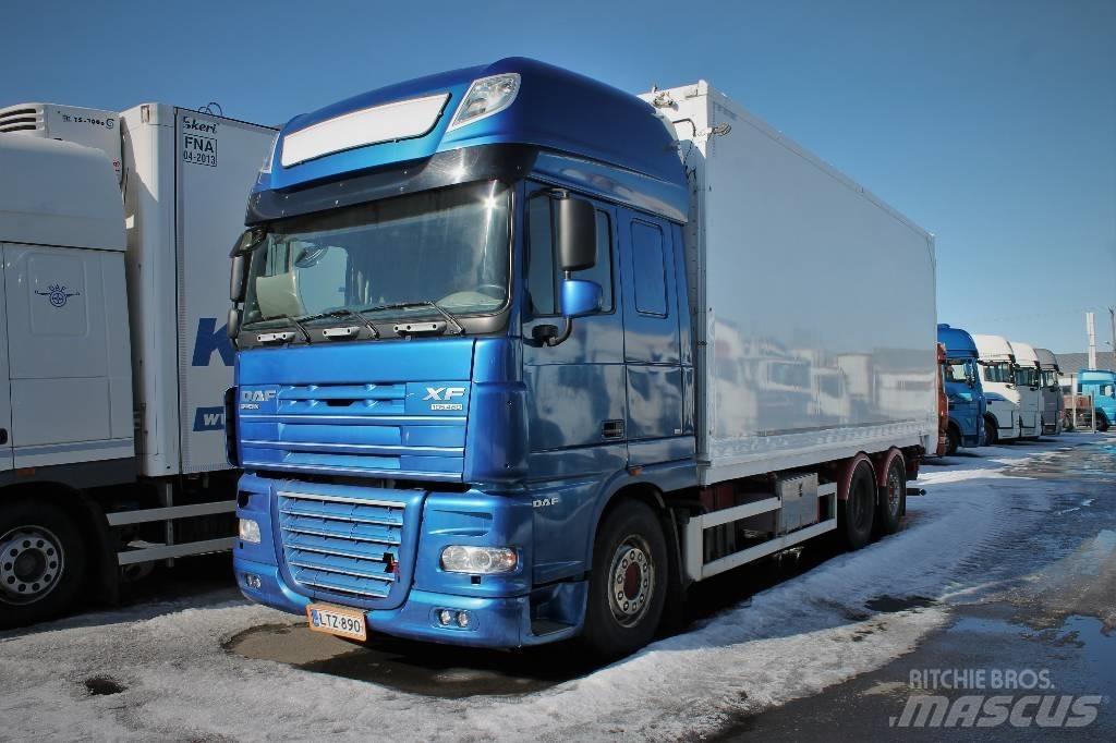 DAF XF105.460 Vozne na drevnú štiepku