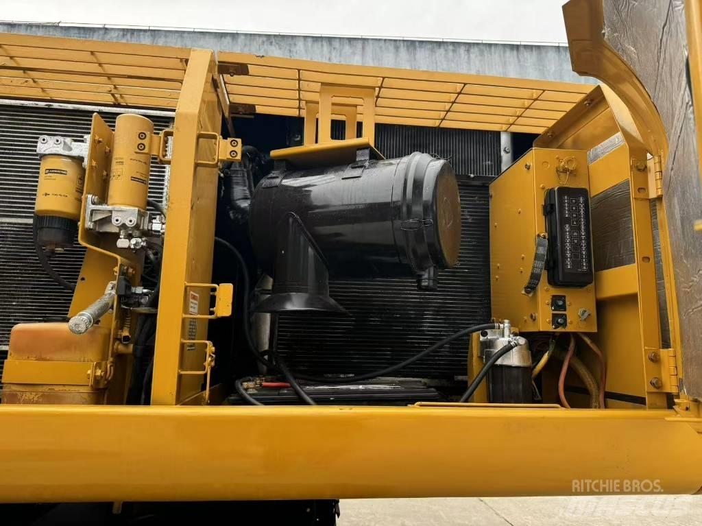 CAT 330CL Pásové rýpadlá