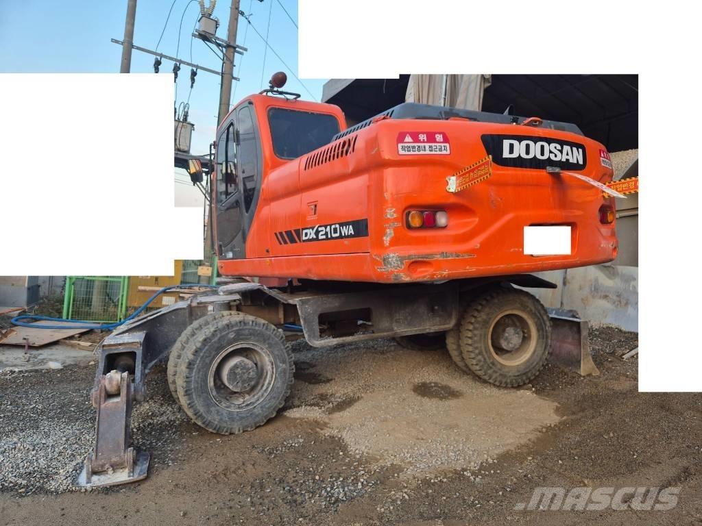 Doosan DX210W Kolesové rýpadlá