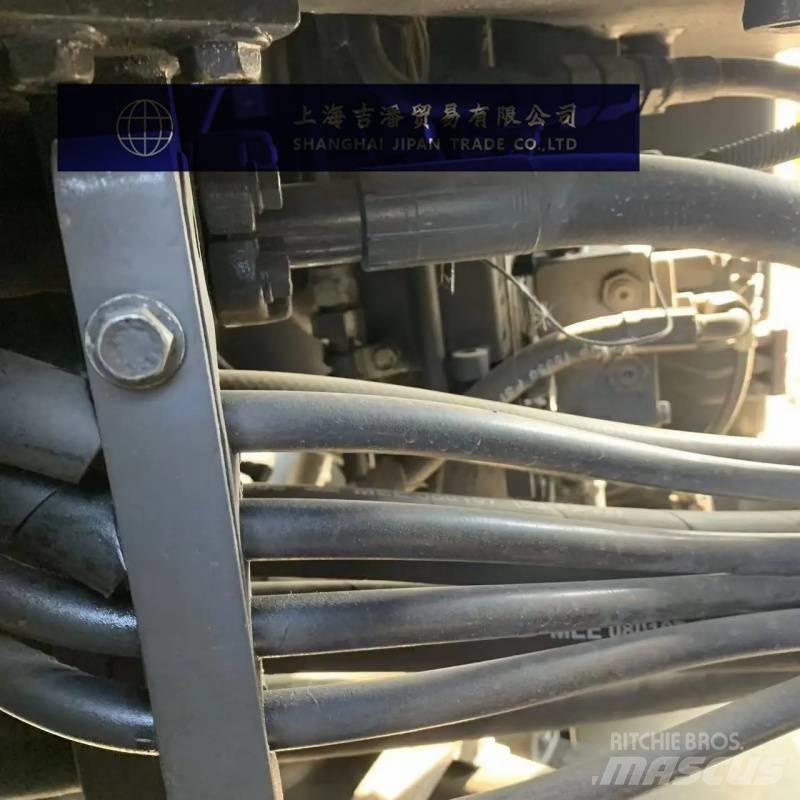 Komatsu WA 380 Kolesové nakladače
