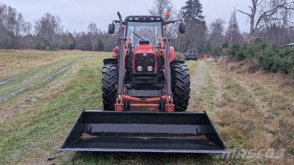 Massey Ferguson 5465 Traktory