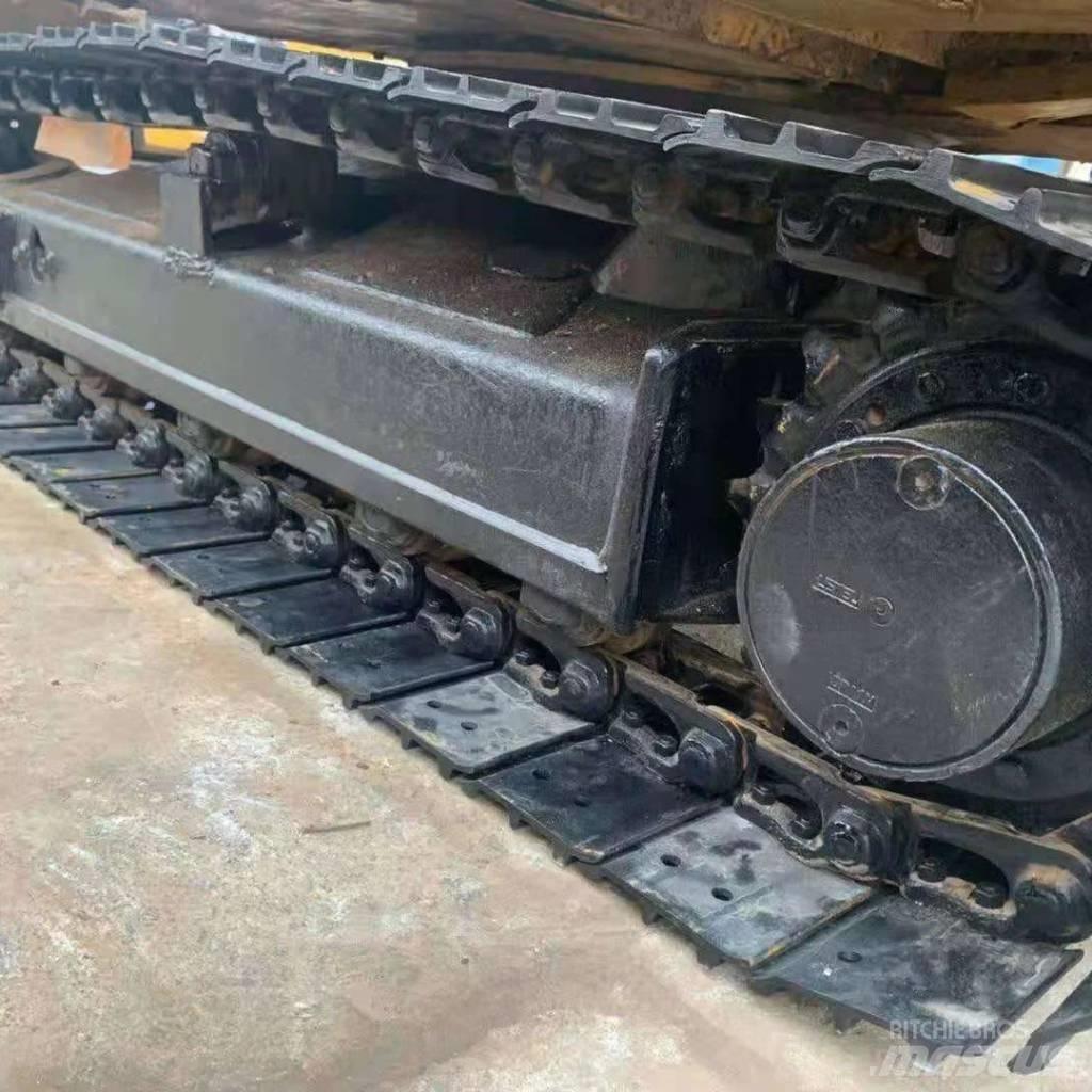 CAT 306D Pásové rýpadlá