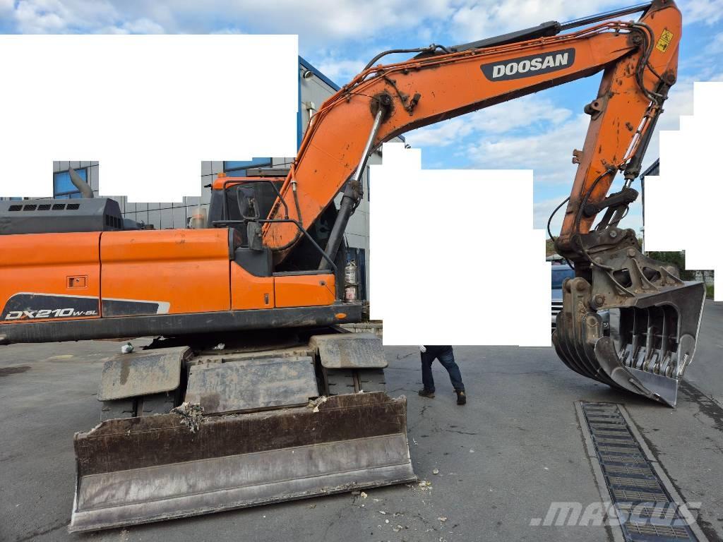 Doosan DX 210 W Kolesové rýpadlá