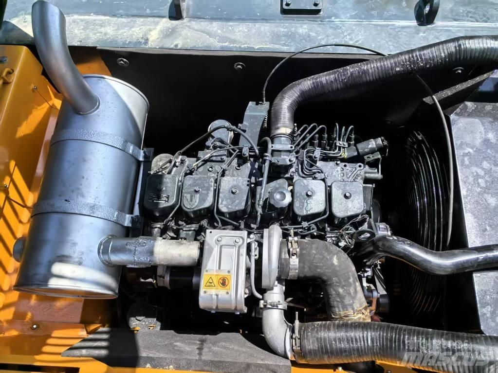 Hyundai R220LC-9S Pásové rýpadlá