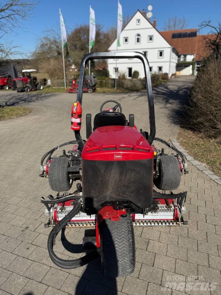 Toro Reelmaster 3575 Kosačky fervejí