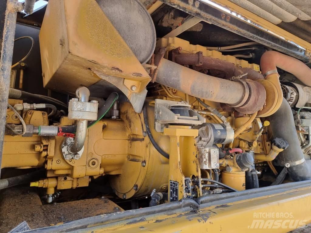CAT M316 D II Kolesové rýpadlá