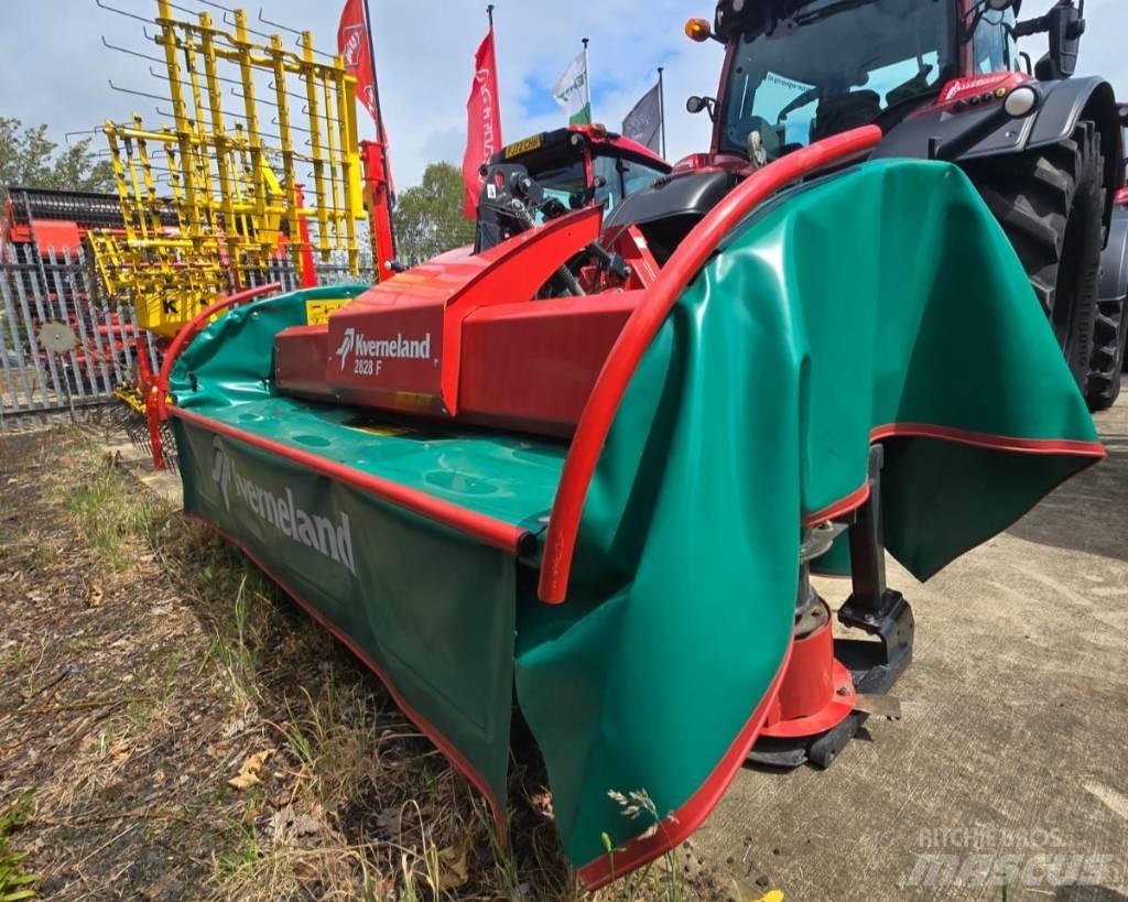 Kverneland 2828 F Žacie stroje