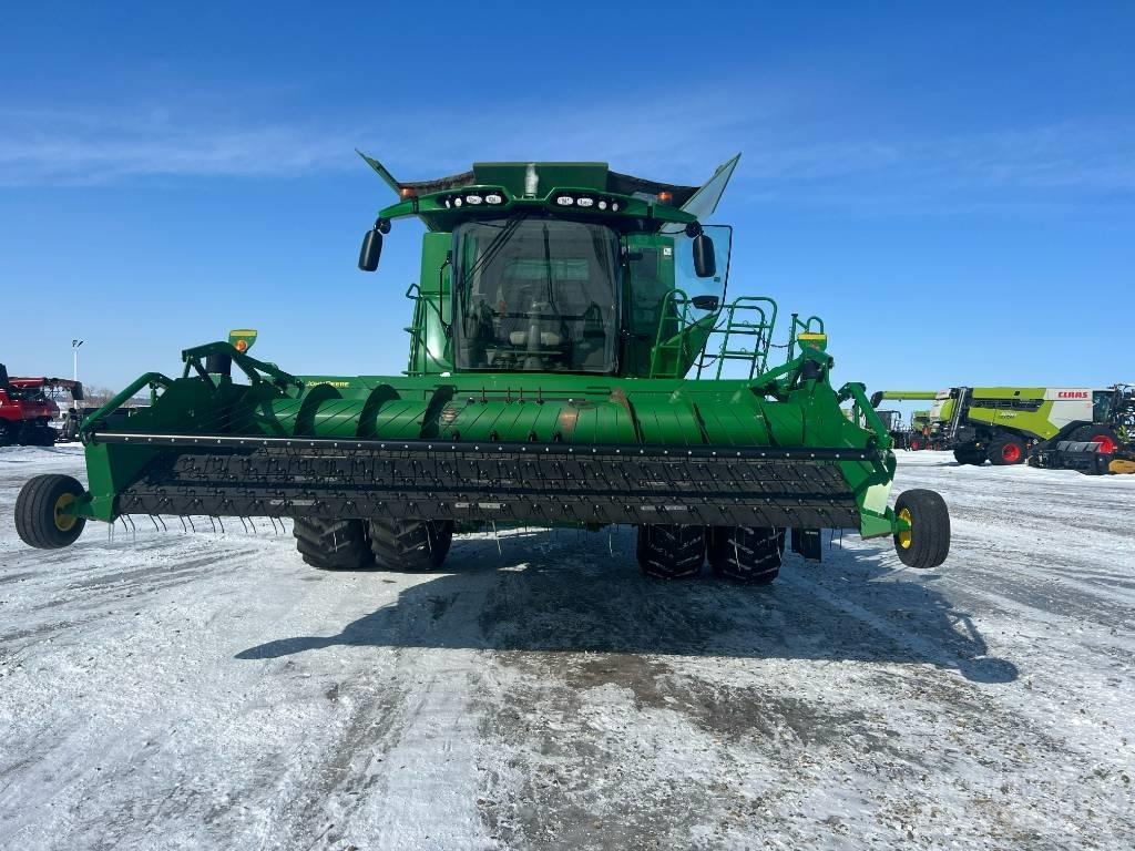 John Deere S780 Kombinované zberacie stroje