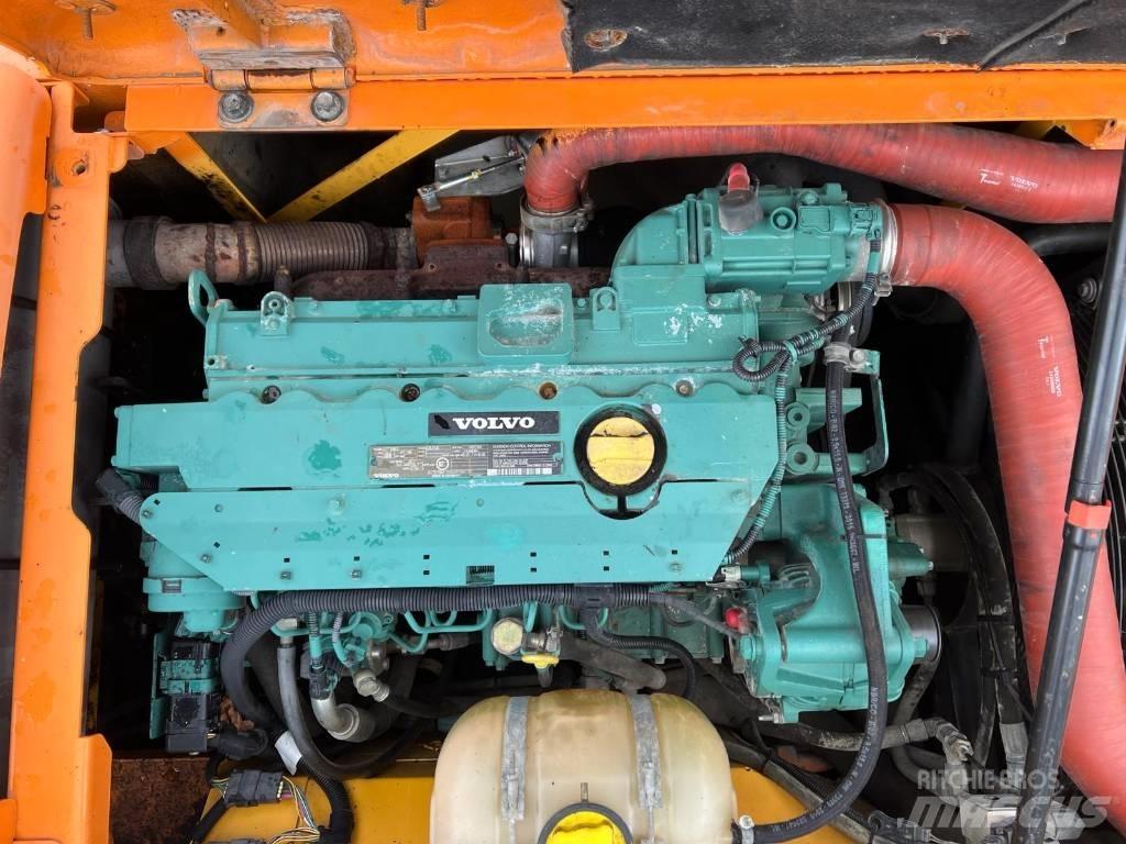 Volvo EW 140 Kolesové rýpadlá