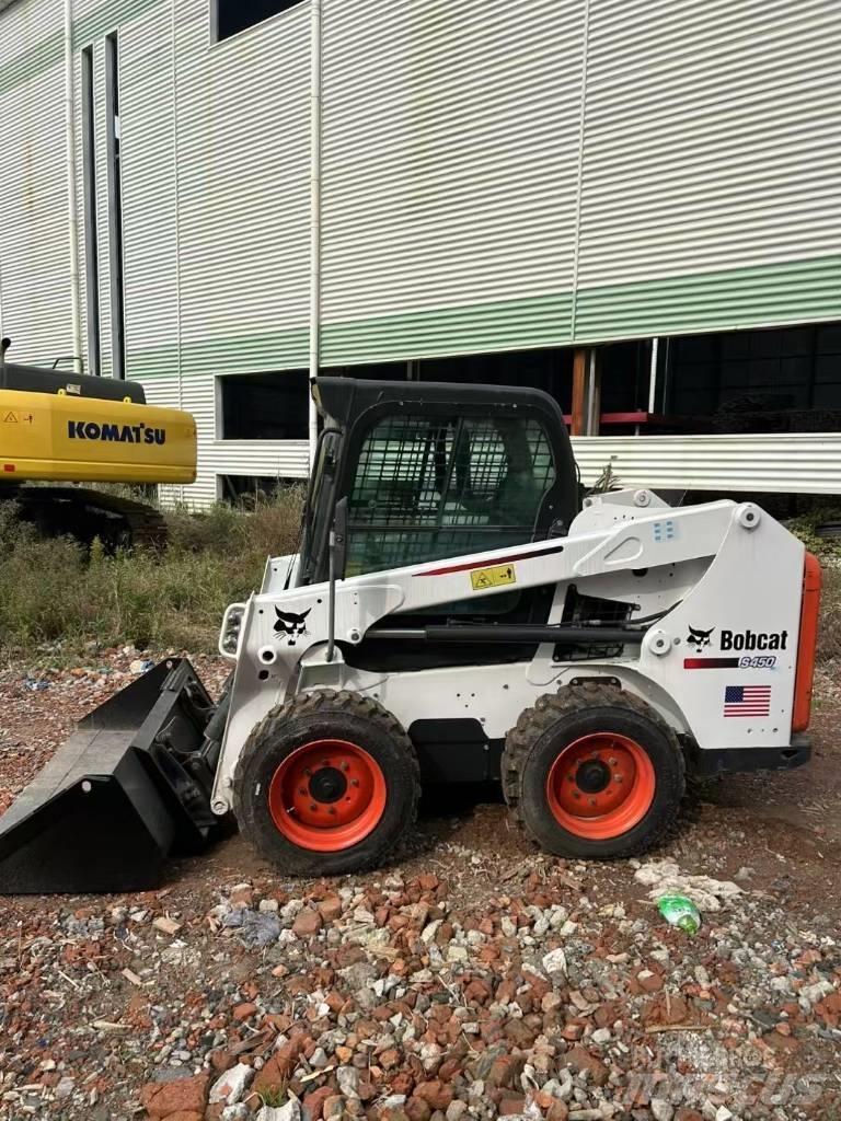 Bobcat S450 Šmykom riadené nakladače