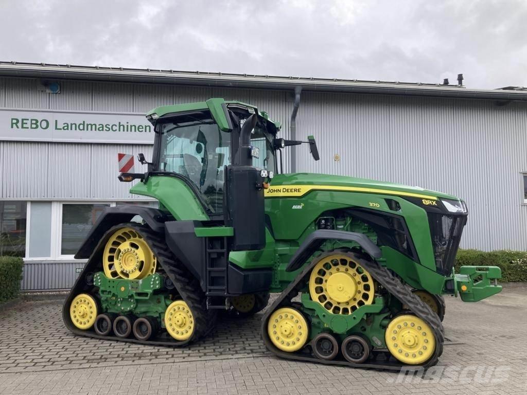 John Deere 8RX370 Traktory