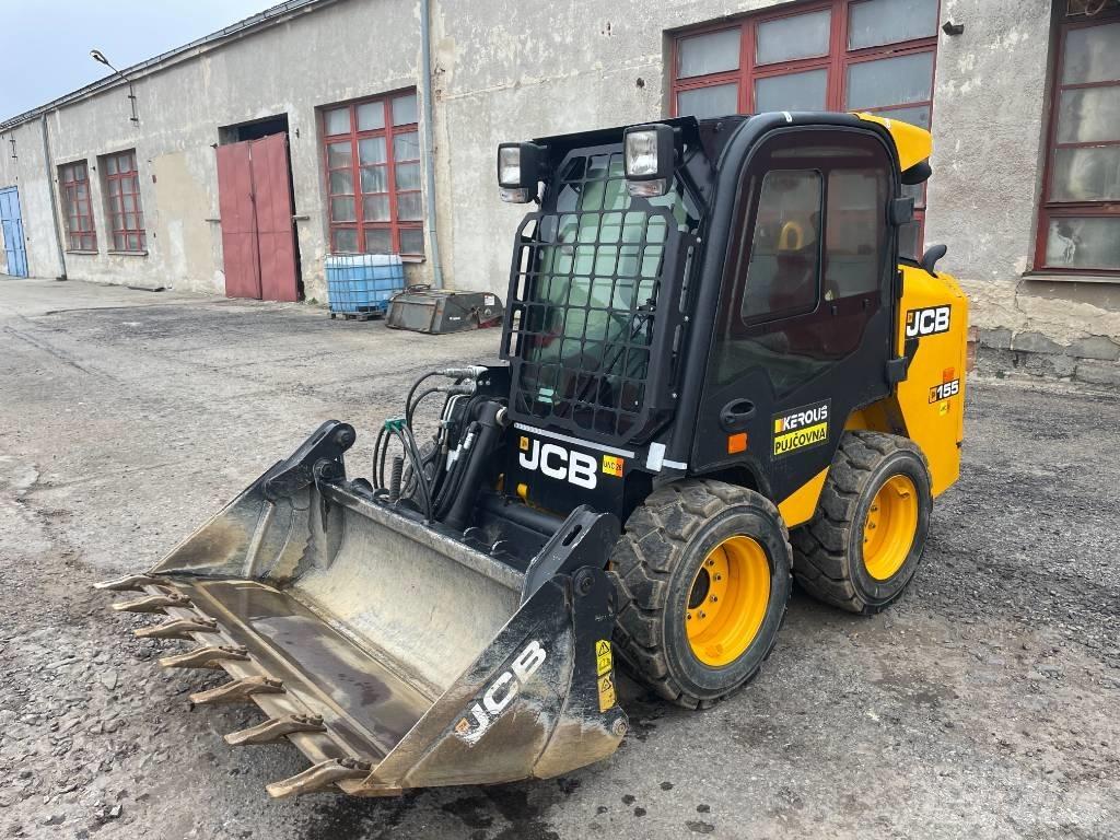 JCB 155 Šmykom riadené nakladače