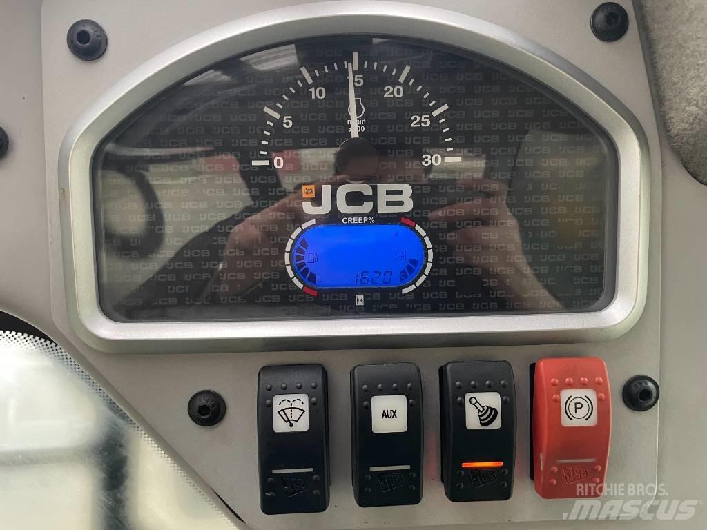 JCB 155 Šmykom riadené nakladače