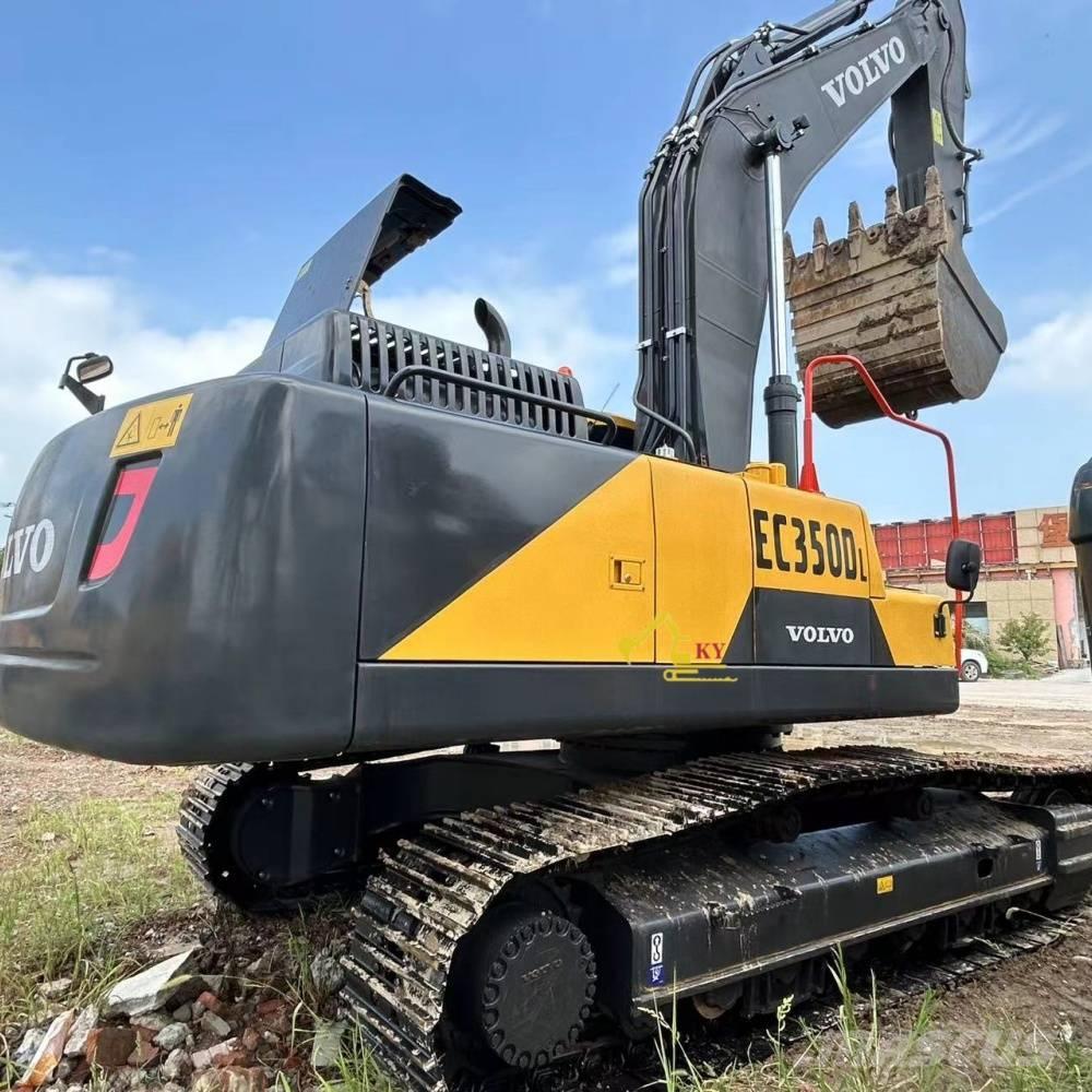 Volvo 350 Pásové rýpadlá