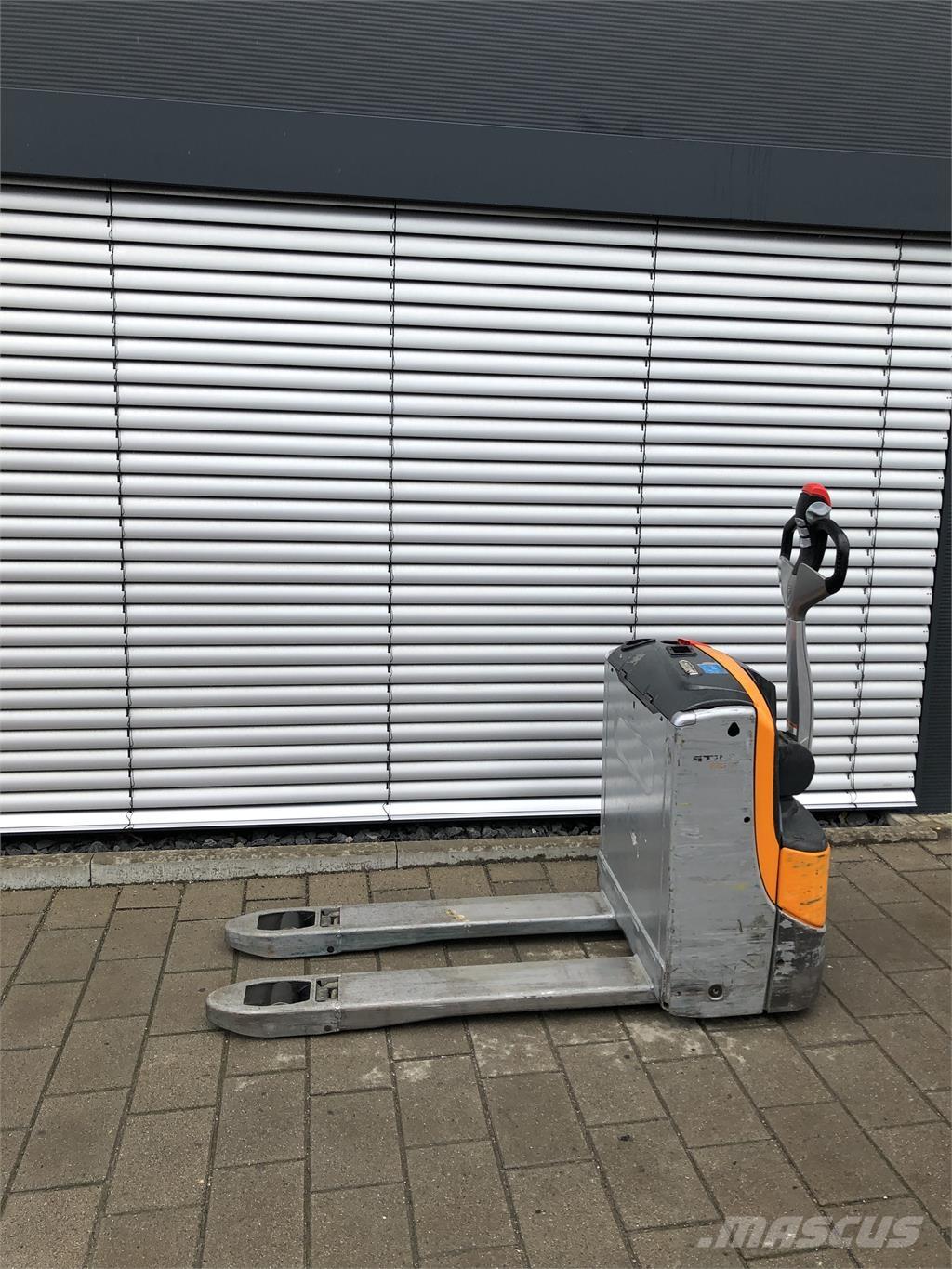 Still EXU16 Ručne vedené vysokozdvižné vozíky