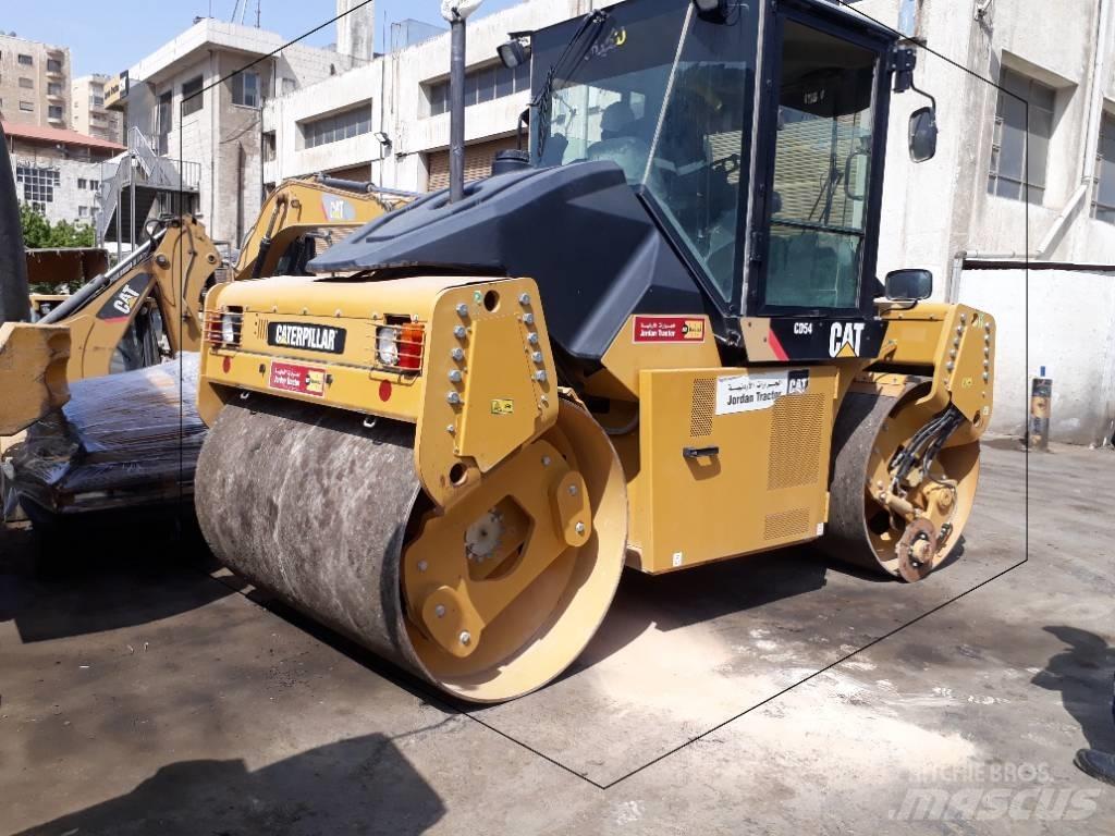 CAT CD54 Tandemové valce
