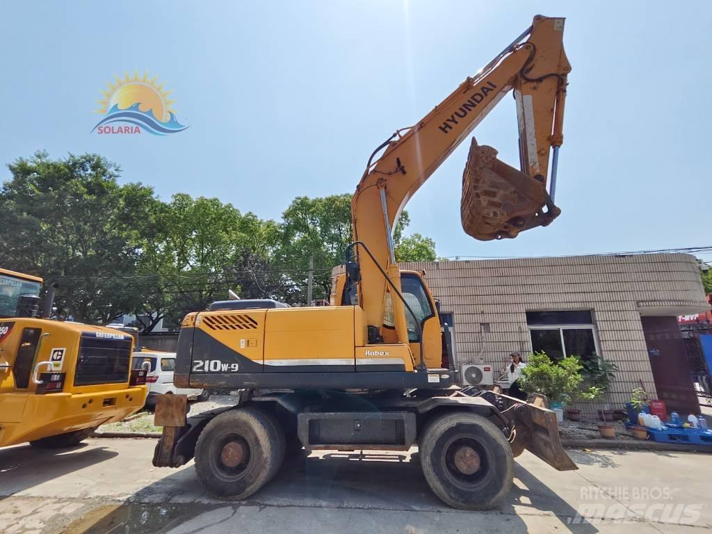 Hyundai R210W-9 Kolesové rýpadlá
