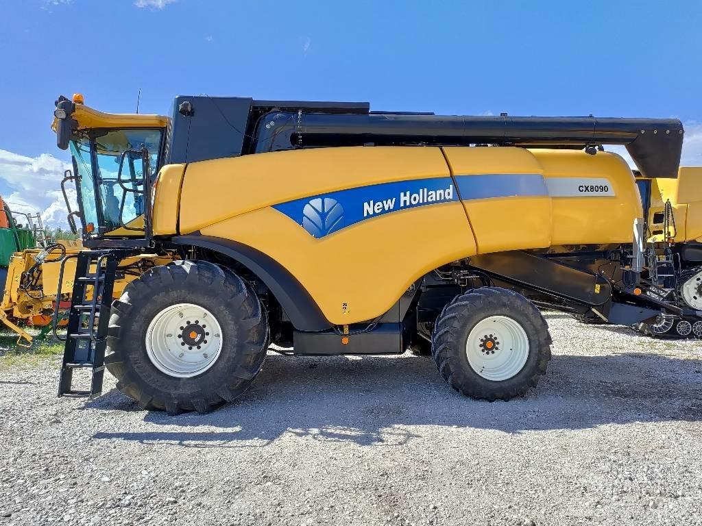 New Holland CX 8090 Kombinované zberacie stroje