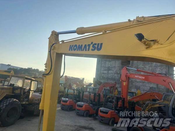 Komatsu PC130 Pásové rýpadlá